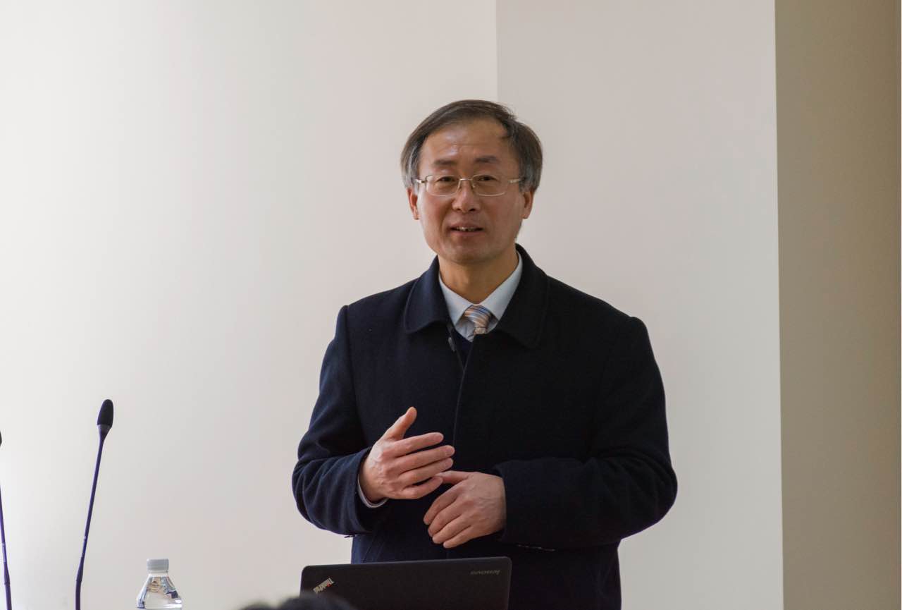 浙江中医药大学药学院院长李范珠教授来AV视频