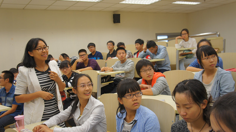 开启职业生涯探索之旅，追寻青春梦想不竭动力――AV视频