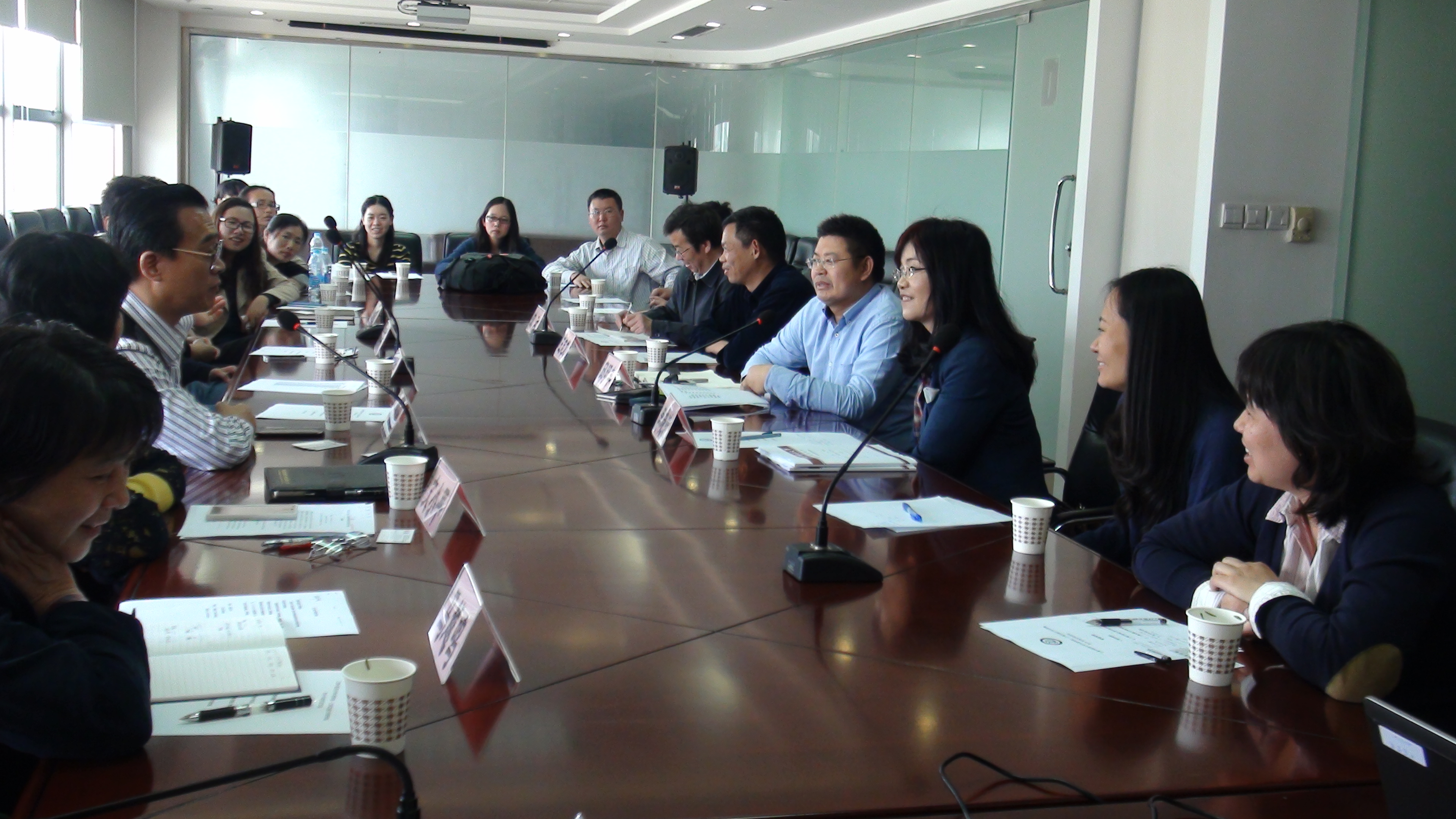 上海交通大学药学院来AV视频