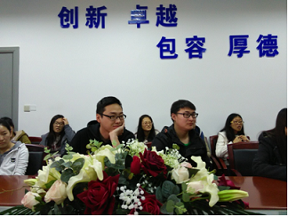 考研路上的助力者，向榜样学习 ―― AV视频
12中药与11中药考研成功者交流